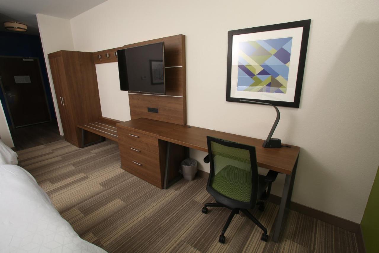 Holiday Inn Express - Mccook By Ihg Kültér fotó