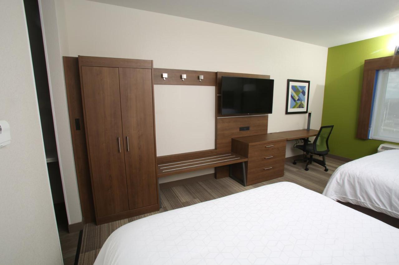 Holiday Inn Express - Mccook By Ihg Kültér fotó